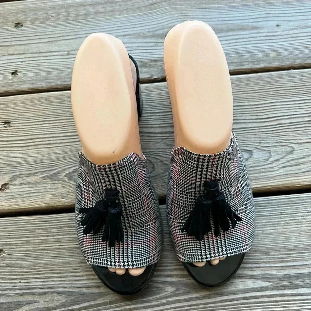 Karl Lagerfeld Paris Hettie Mules Heels Houndstooth Tassel Block Heel Sz 6.5 - Picture 3 of 11